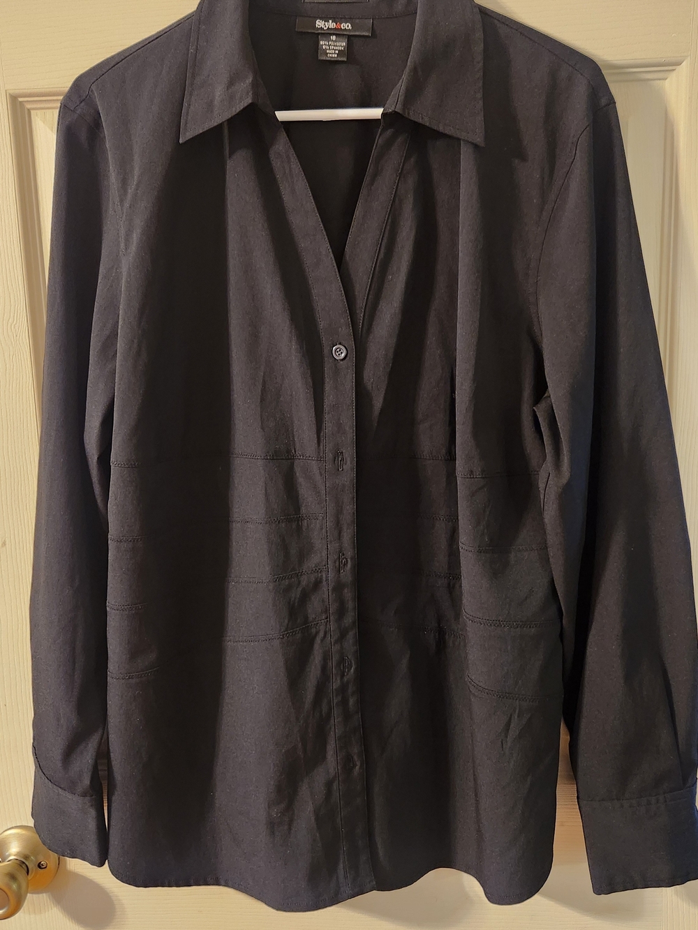 Style & Co. Women’s Black Button-Front Dress Shirt